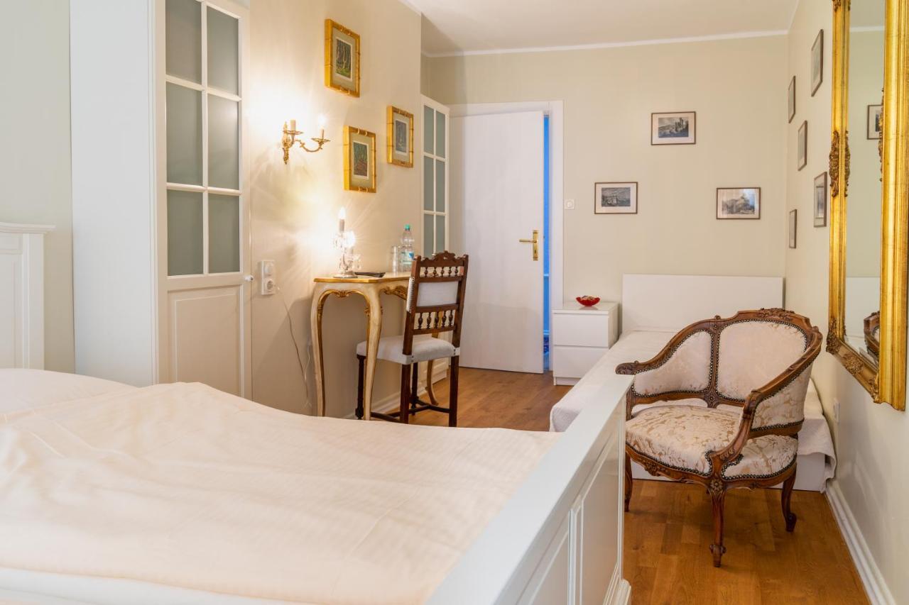 Romantisches Hotel Zur Post Brodenbach Luaran gambar