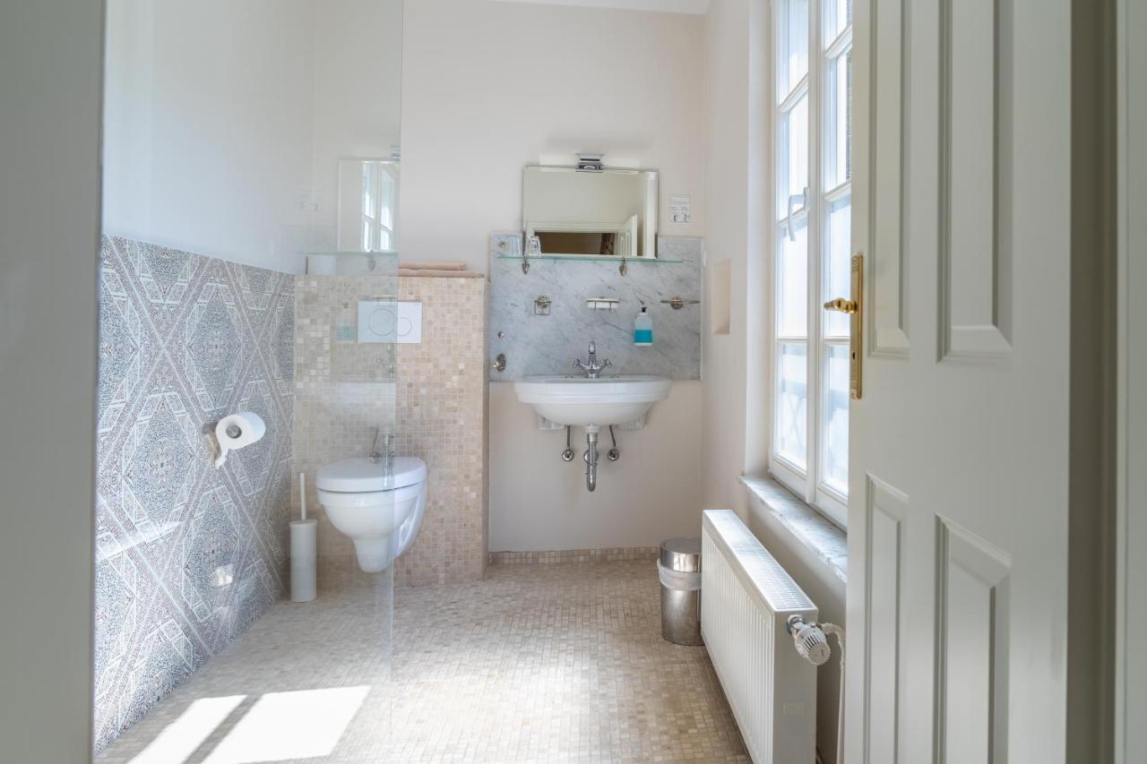 Romantisches Hotel Zur Post Brodenbach Luaran gambar