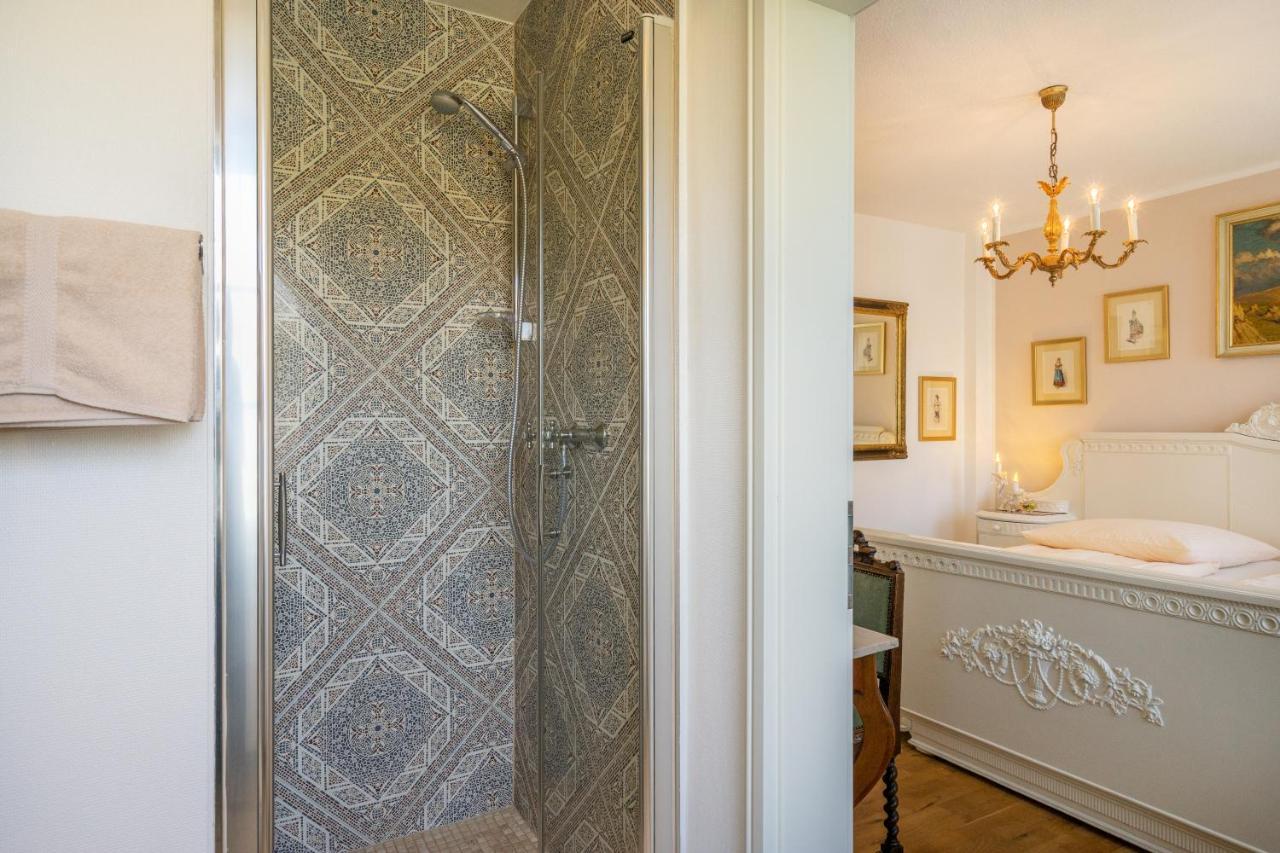Romantisches Hotel Zur Post Brodenbach Luaran gambar